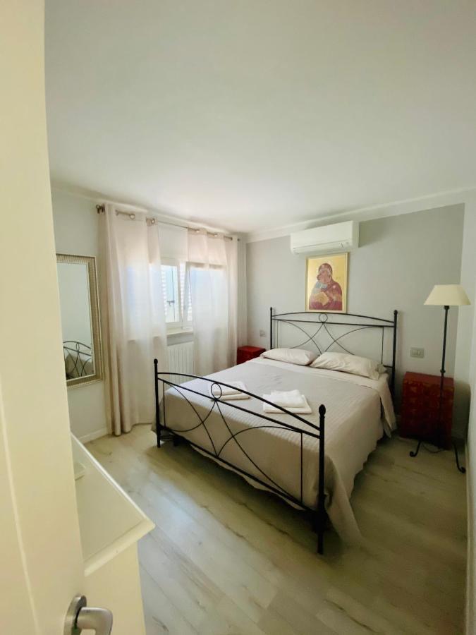 Lhv Garda Lake - Private Pool And Spa باردولينو المظهر الخارجي الصورة